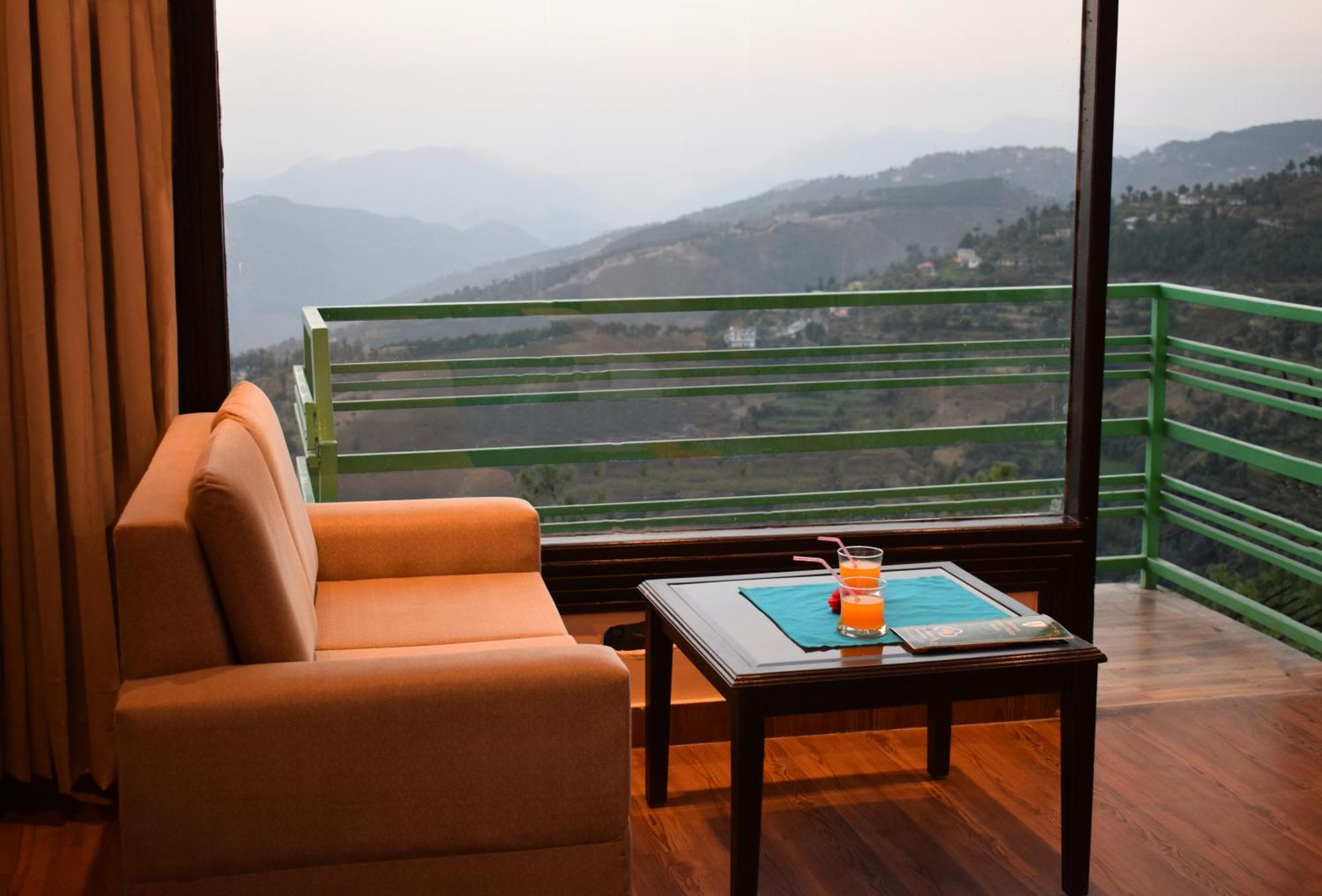 Aachman Nature Valley Resort Mashobra By Naina Staycation- Private Parking - Balcony And Valley View Rooms Шимла Экстерьер фото